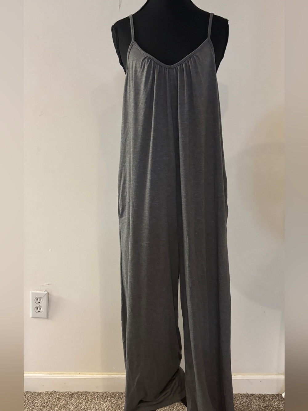 Gray Sleeveless Wide-Leg Jumpsuit - Brand Not Visible